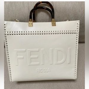 Fendi Sunshine Shopper Tote Bag Leather Beige NEW
